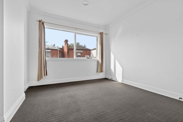 76 Heath Street, Port Melbourne VIC 3207 - House For Rent | Domain - Photo 1