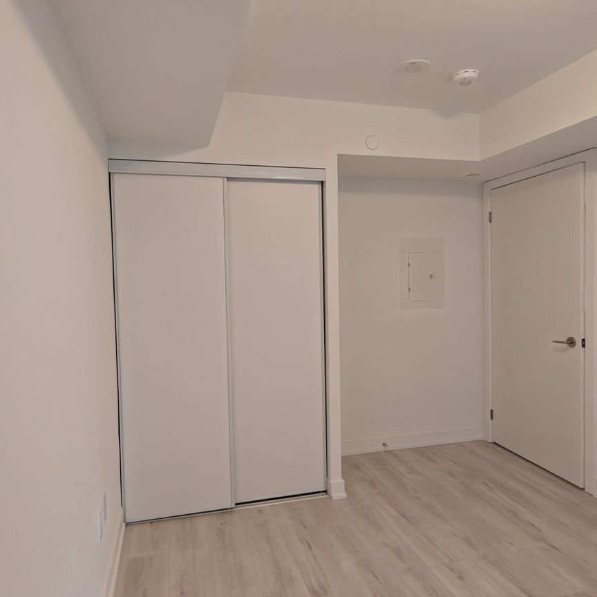 For Lease - 1010 Sandy Beach Road Unit# 710, Pickering, Ontario - Photo 1