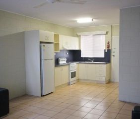 Urban Living in Vibrant West End - Photo 4