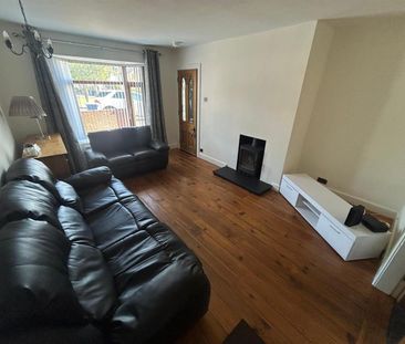 40 Rossnareen Avenue, - Photo 3
