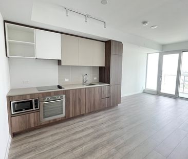 For Lease - 7890 Jane Street Unit# 2001, Vaughan, Ontario - Photo 3