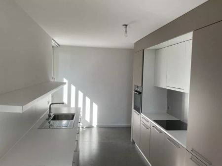 Bel appartement de 4.5 pièces - Le Mont-sur-Lausanne - Photo 2
