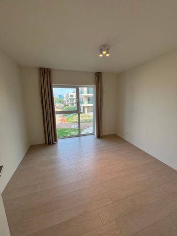 Nieuwbouw 2-slaapkamerappartement met bureau/dressing - Photo 4