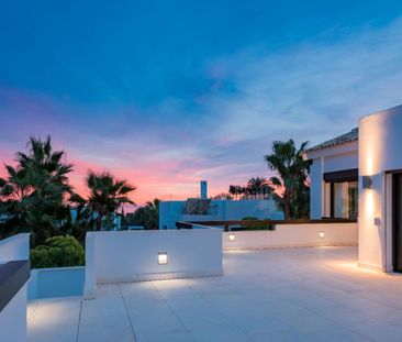 Alquiler Villa en Milla De Oro - Puente Romano, Marbella - Photo 6