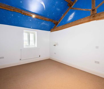 Stretton Sugwas, Hereford - Photo 6