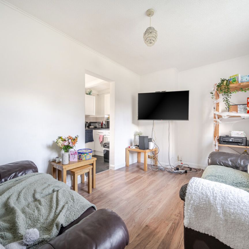 7 bedroom house to rent - Photo 1