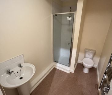 1 bed Apartment - To Let - Photo 4