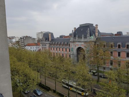 Lichtrijk appartement met een prachtig uitzicht. - Photo 5