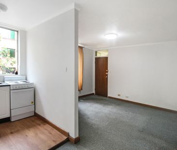 2/44 Meadow Crescent, Meadowbank NSW 2114 - Apartment For Rent | Do... - Photo 1