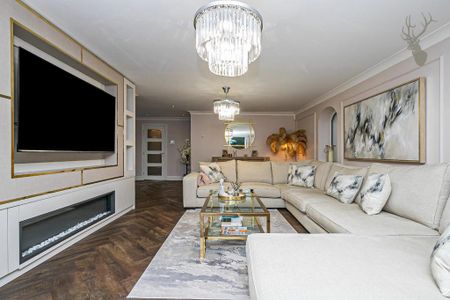 4 bedroom detached house to rent - Photo 3