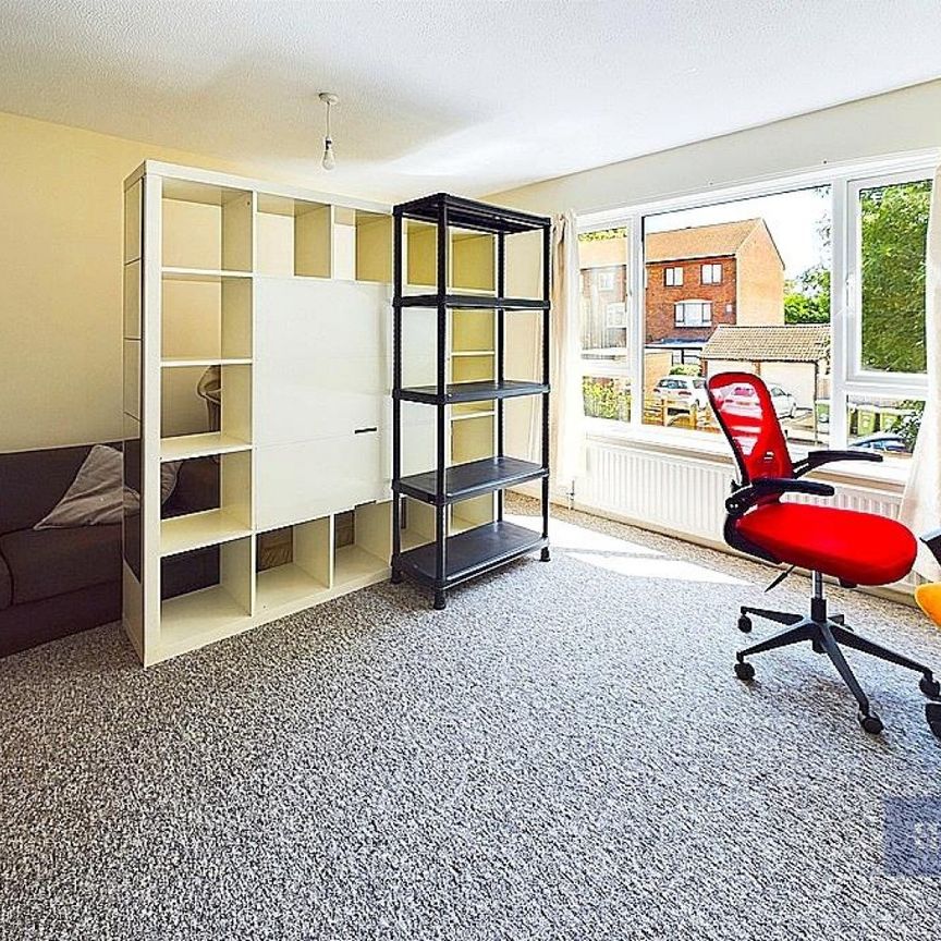 5 bedroom House To Let - Photo 1