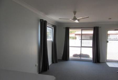 Convenient, comfortable, and close to everything Hermit Park has to offer - Photo 5