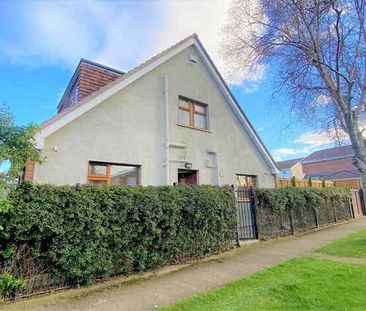 Rowanbyrn, Blackrock, Co Dublin - Photo 2