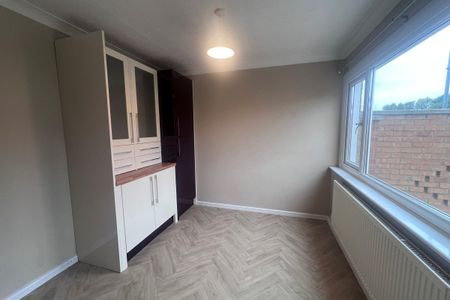 Eastfields, KING'S LYNN - Photo 3