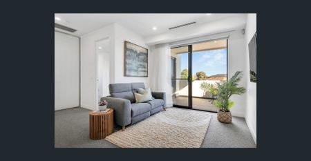 Spacious living in great location! - Photo 5