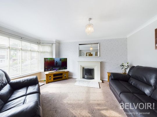 4 bedroom detached house to rent - Photo 1