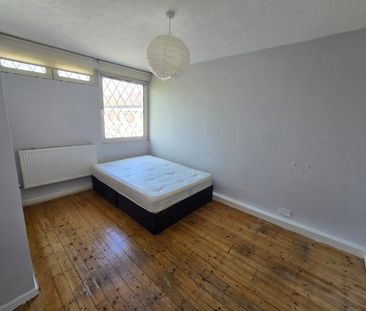 Shrubland Road, London E8 - Photo 2