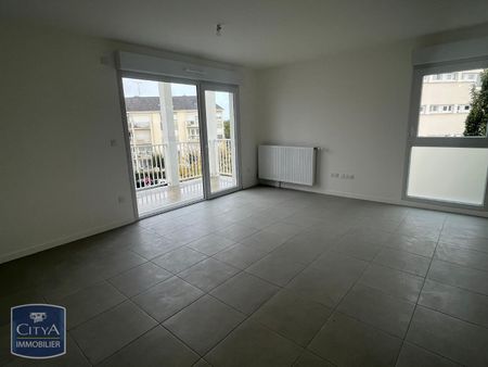 Location Appartement 3 pièces 63m² ANGERS 49000 - Photo 2