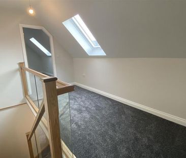 5 bedroom detached house to rent - Photo 4