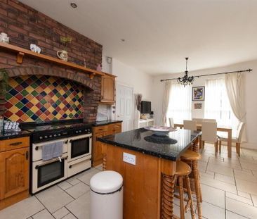 5 Demesne Link, Downpatrick, BT30 6UW - Photo 2