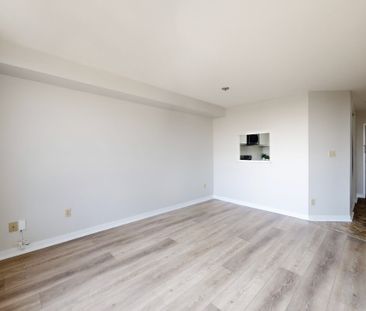 For Lease - 711 Rossland Road Unit# 711, Whitby, Ontario - Photo 3