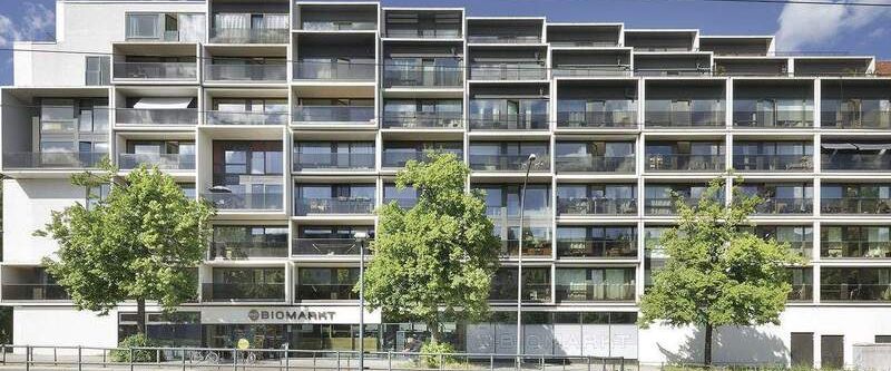 PARAGON APARTMENTS - mitten in der City mit Einbauküche und Balkon - Photo 1