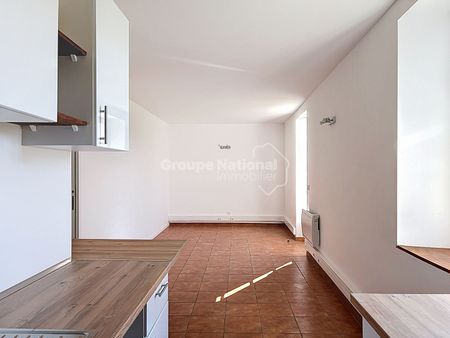 Appartement t2 en rez de jardin sur la commune de Berre L'étang, - Photo 4