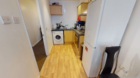 Flat 1 9 Heeley Road Selly Oak - Photo 4