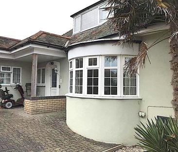 3 bedroom ground floor maisonette to rent - Photo 4