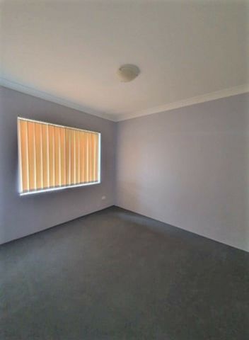 Spacious 2 Bedroom Unit!! - Photo 5