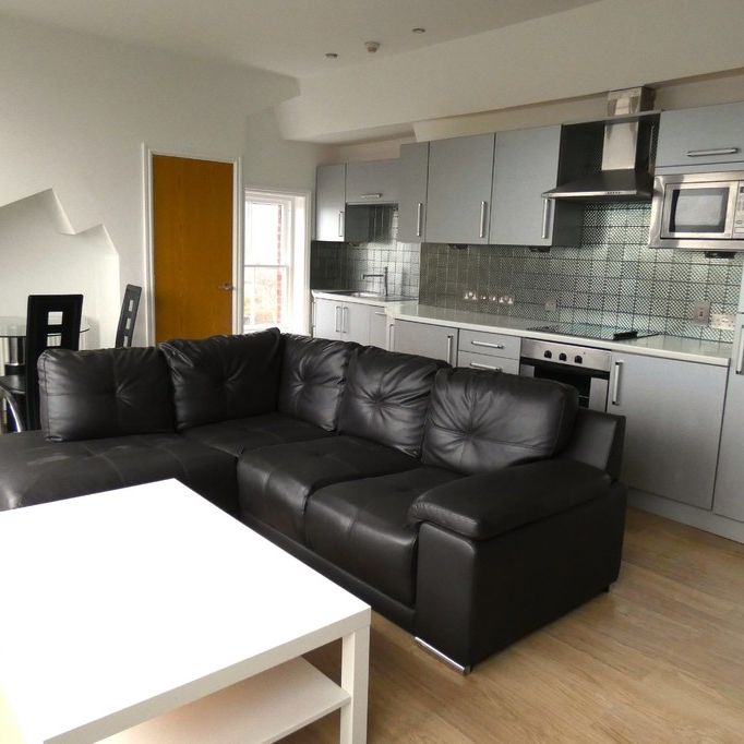 West Cliff, Preston - Photo 1