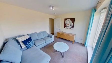4 Bed Flat, Duff St, EH11 - Photo 2