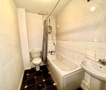 Grebe Close, Dunston, Gateshead, Tyne and Wear, NE11 9FE - Photo 3