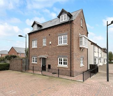 4 bedroom end of terrace house to rent - Photo 5