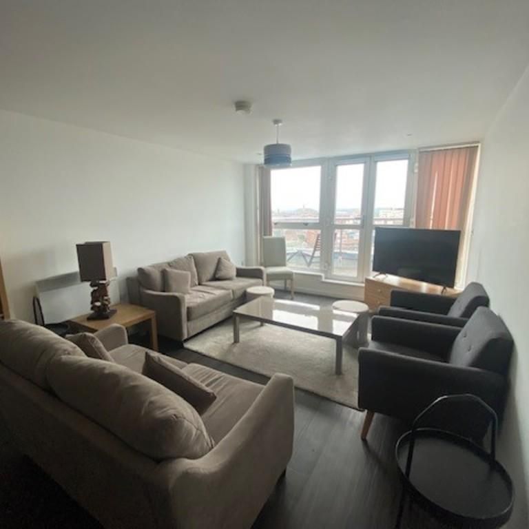 2 bedroom penthouse to rent - Photo 1