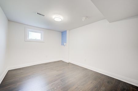 For Lease - 2575 Benedet Drive Unit# Lower, Mississauga, Ontario - Photo 2