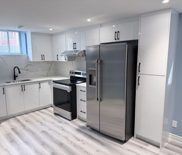 For Lease - 118 Sunridge Street, Richmond Hill, Ontario - Photo 2
