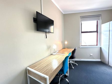 Forest Lodge - Photo 2