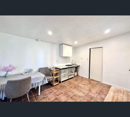 GrannyFlat/274D Eighth Avenue, Llandilo, NSW 2747 - Photo 5