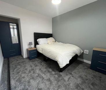 Tootal Drive, Salford - Photo 6