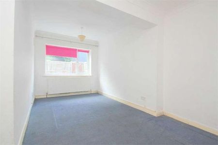 Alexandra Road, Slough, SL1 - Photo 2