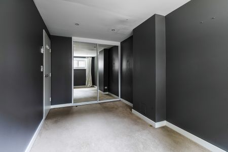 328 Crown Street, Surry Hills NSW 2010 - Apartment For Rent | Domain - Photo 3