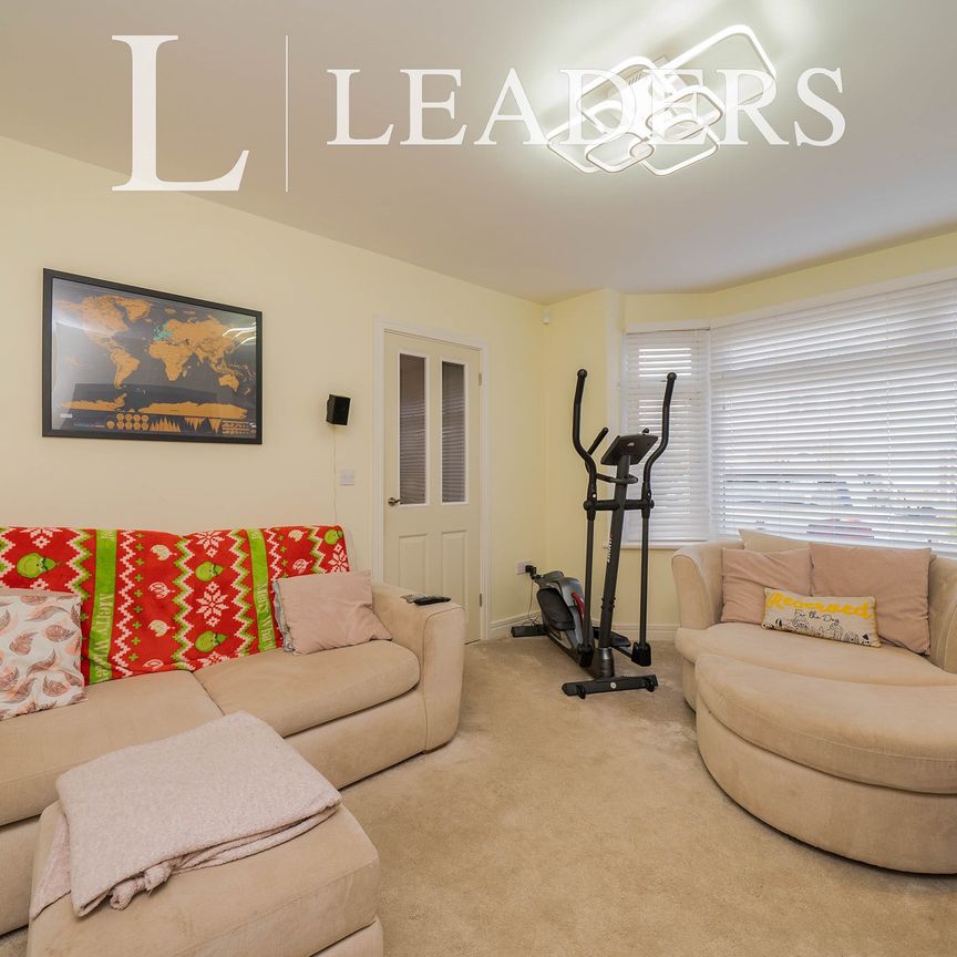 3 bedroom house to rent Lache Hall Crescent, CH4 - Photo 1