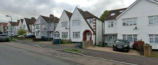 3 bedroom flat to rent - Photo 1