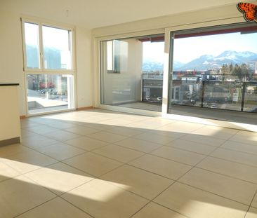 BEAUTIFUL 2 ½ PIECES – WONDERFUL VIEW! - Foto 1