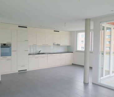 3.5 Zimmer, 77 m², 1. Stock - Photo 2