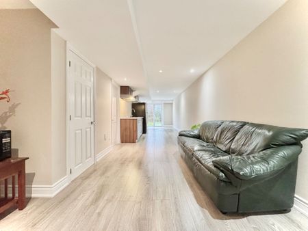 For Lease - 57 Collin Court, Richmond Hill, Ontario - Photo 4