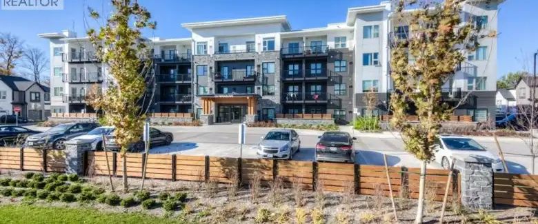 110 FERGUS Avenue Unit# 301 | 110 FERGUS Avenue Unit# 301, Kitchener - Photo 1