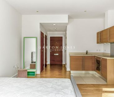 Studio to rent - Photo 4