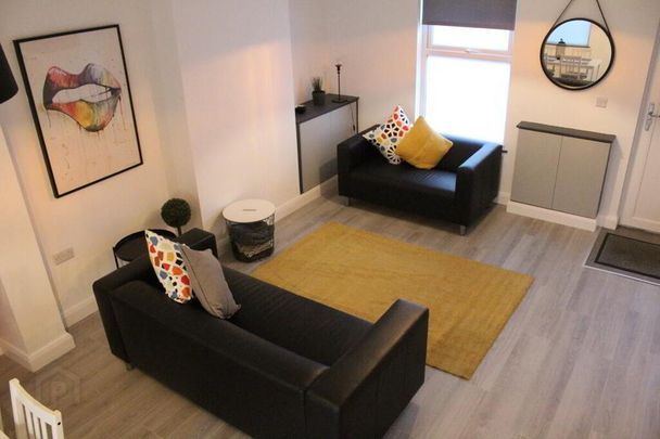 15 Ravenscroft Street, Belfast, BT5 5BE - Photo 1